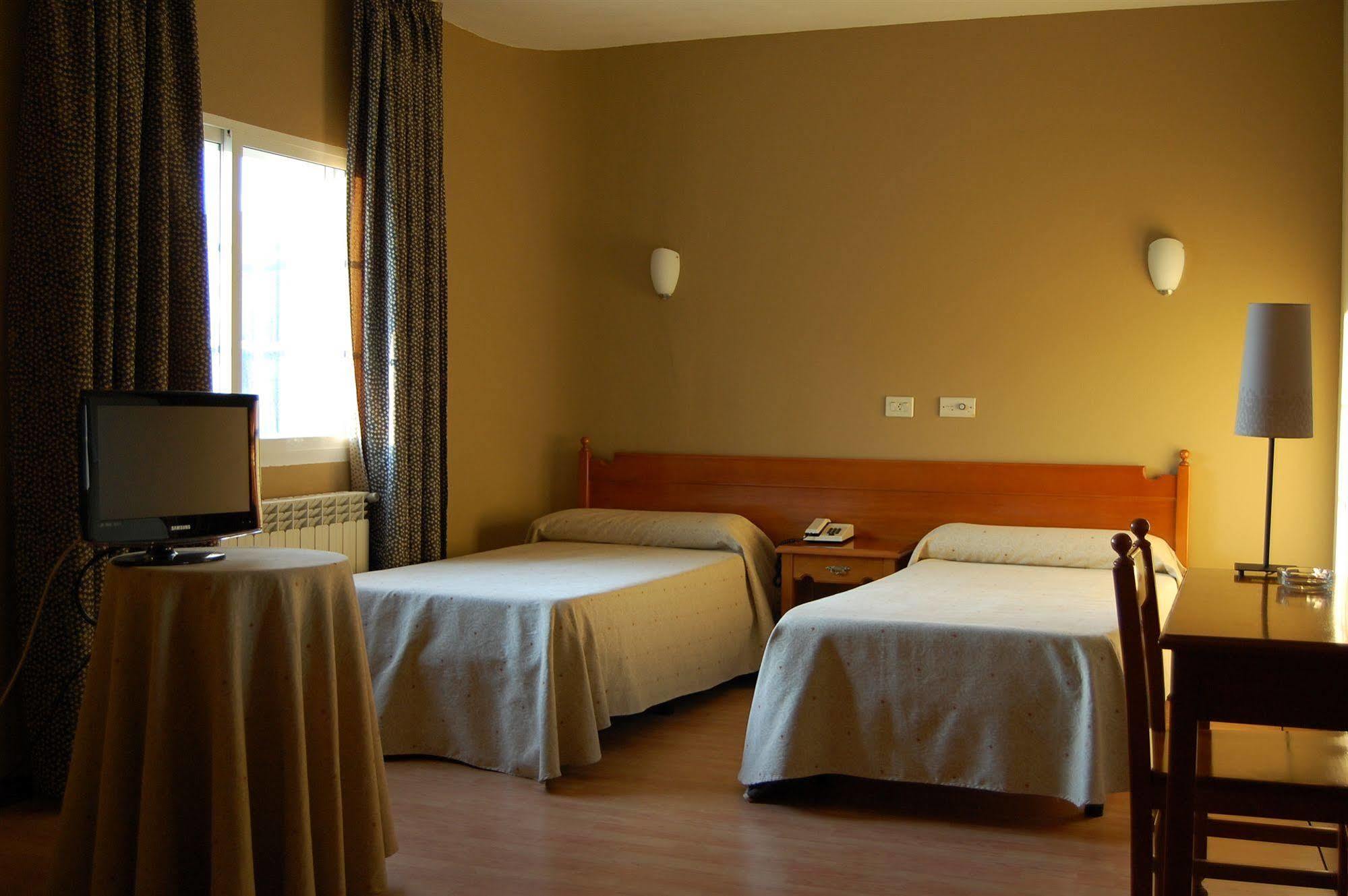 Hotel Paris Poio Εξωτερικό φωτογραφία