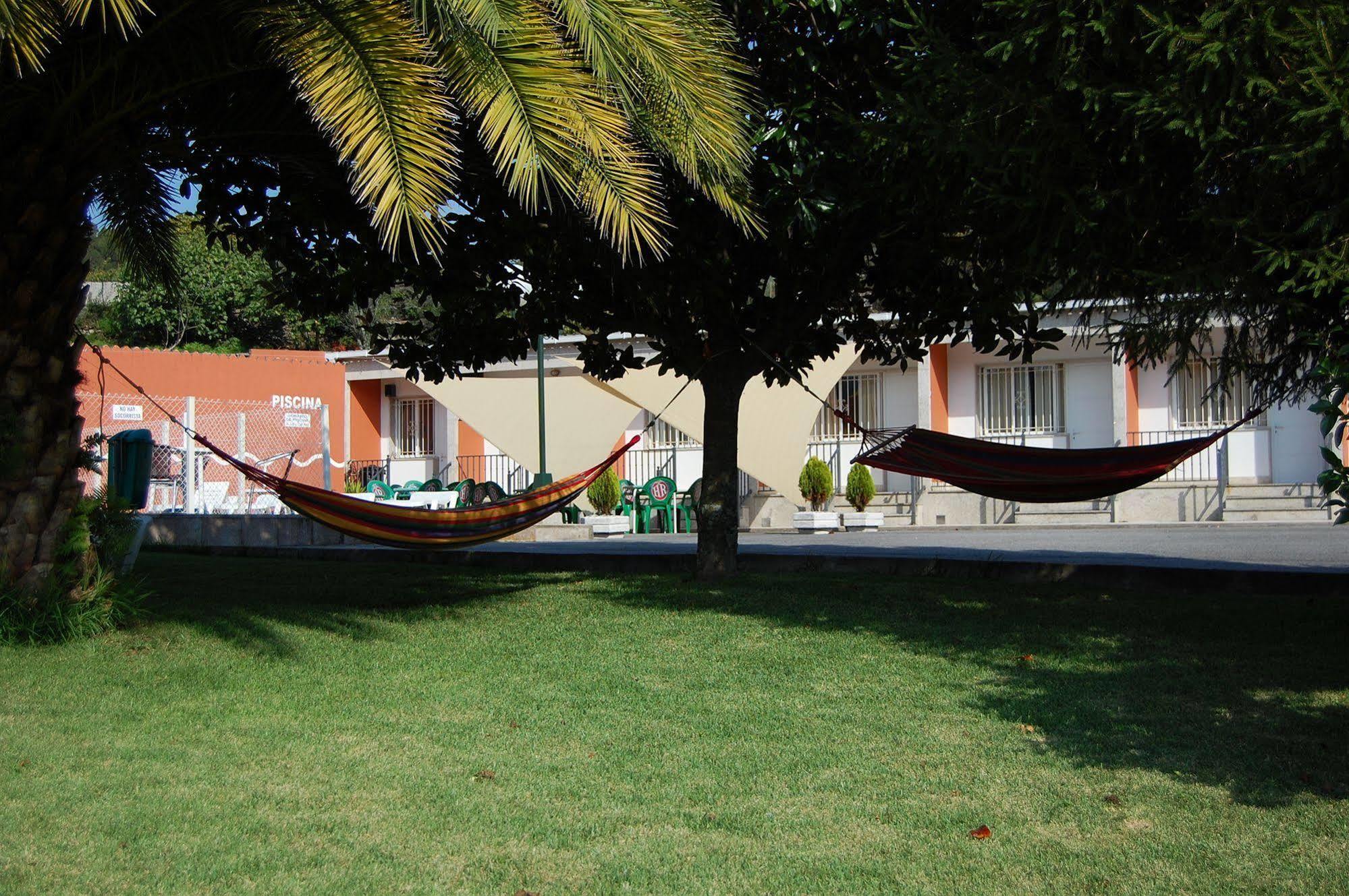 Hotel Paris Poio Εξωτερικό φωτογραφία